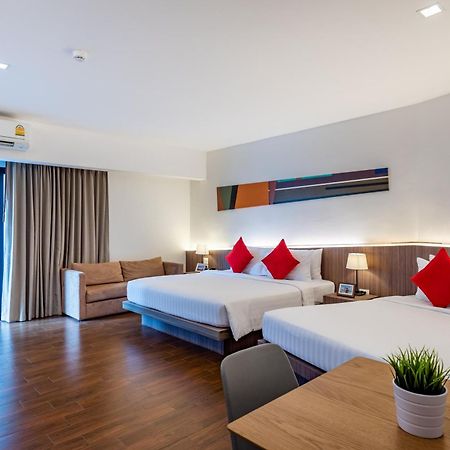 J Inspired Hotel Pattaja Kültér fotó