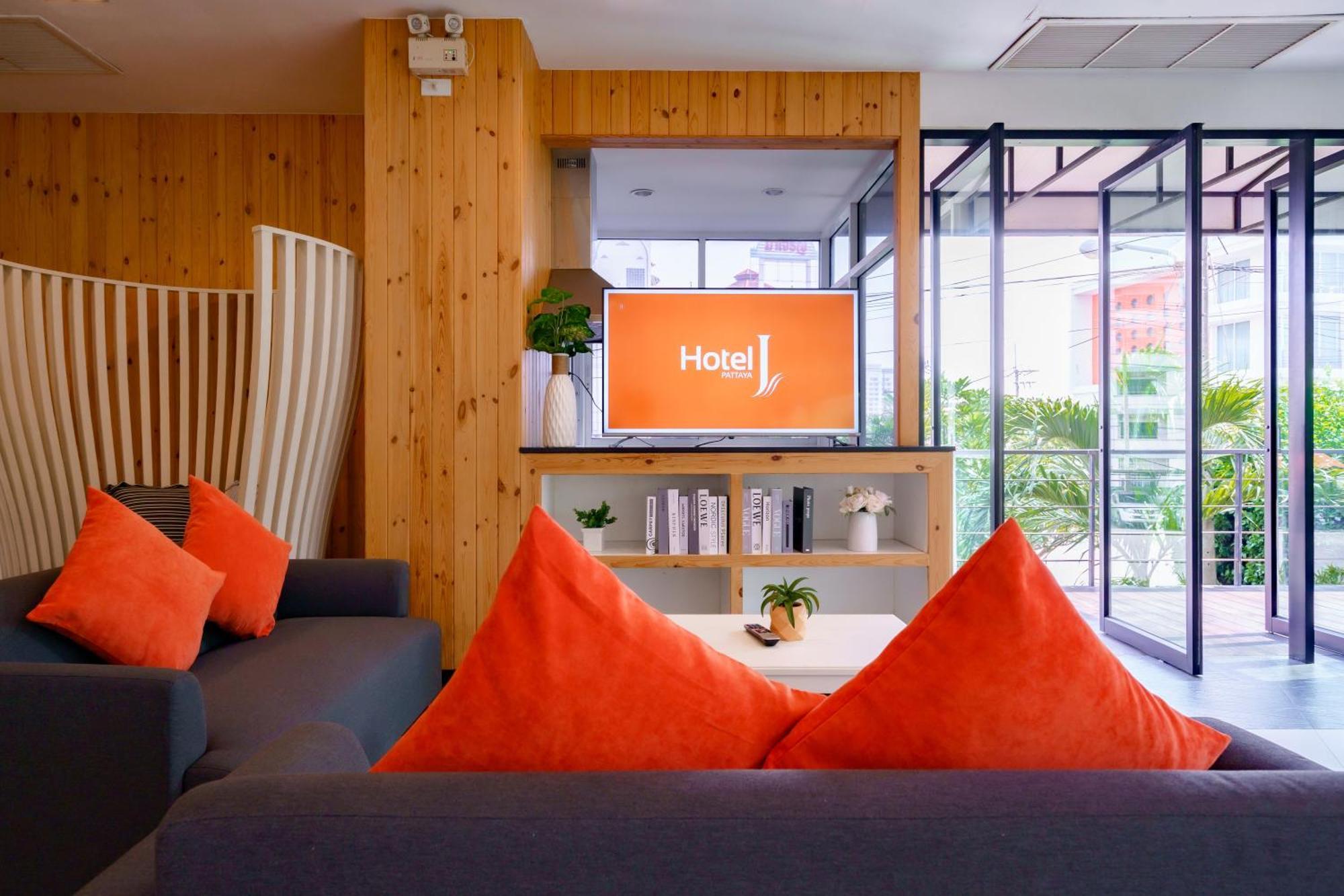 J Inspired Hotel Pattaja Kültér fotó